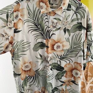 Tropical Floral Men's Shirt pussers West Indies 100% silk size Large